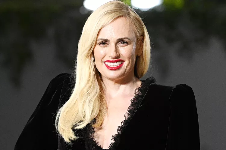 Rebel Wilson Says British Royal Invited Her to 2014 Party with Drugs and Orgies