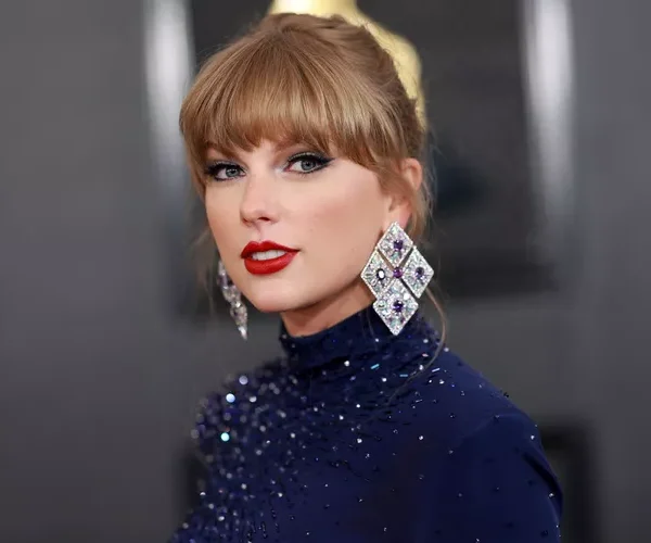 Taylor Swift Reacts to Her Second Billboard Top 10 Takeover: ‘Unbelievable’